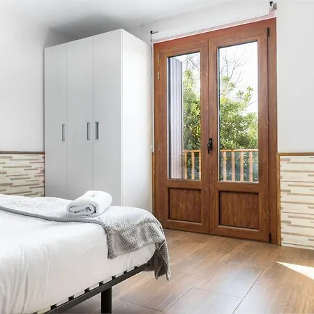 Munalla Landarbide-ideal Familias, Amigos By Egona * Aia