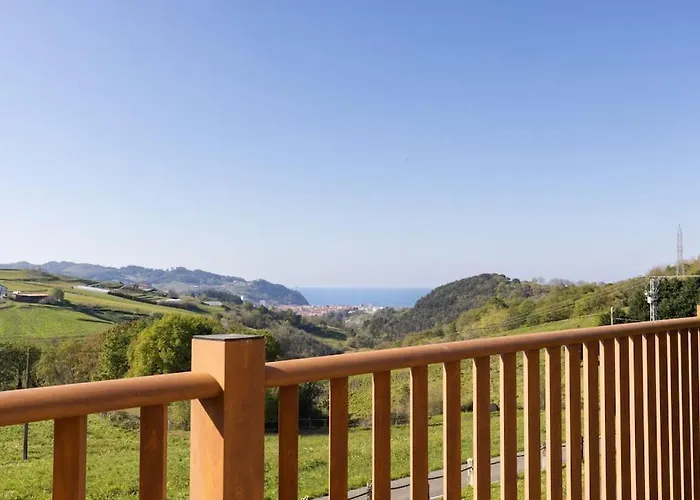 Munalla Landarbide-ideal Familias, Amigos By Egona Aia