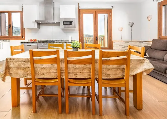 Munalla Landarbide-ideal Familias, Amigos By Egona *