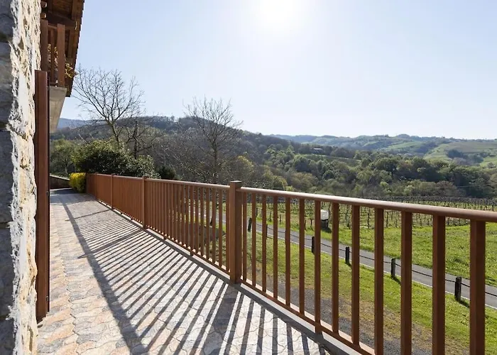 Munalla Landarbide-ideal Familias, Amigos By Egona Aia